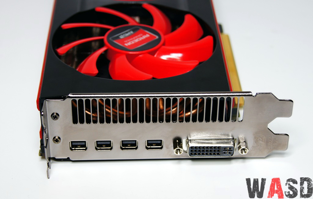AMD Radeon HD 7990 video output