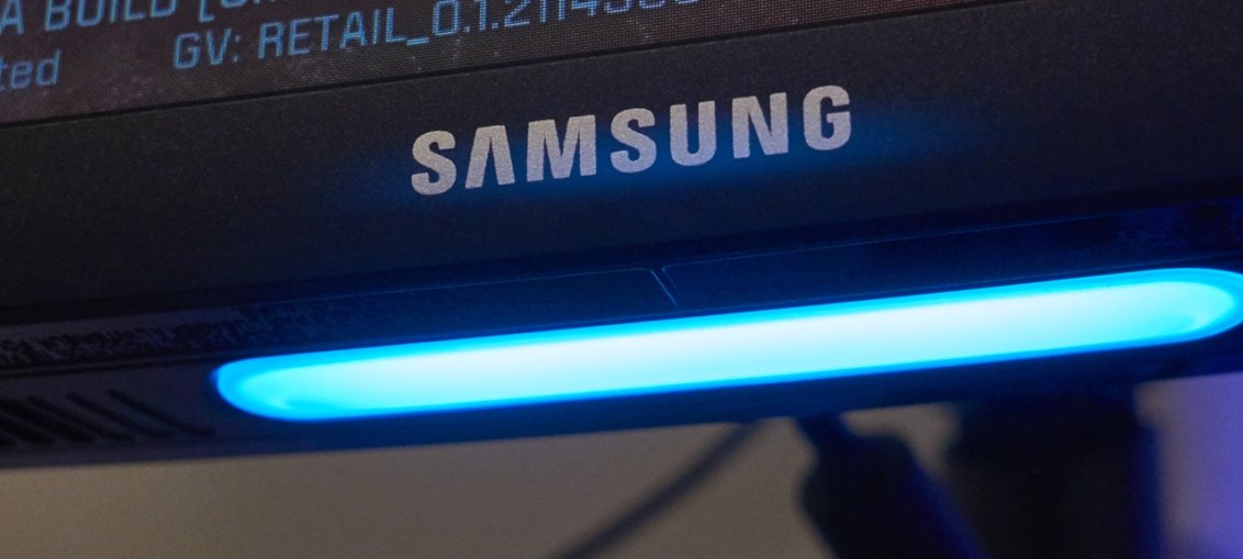 Samsung Curved 144 Hz Gaming display