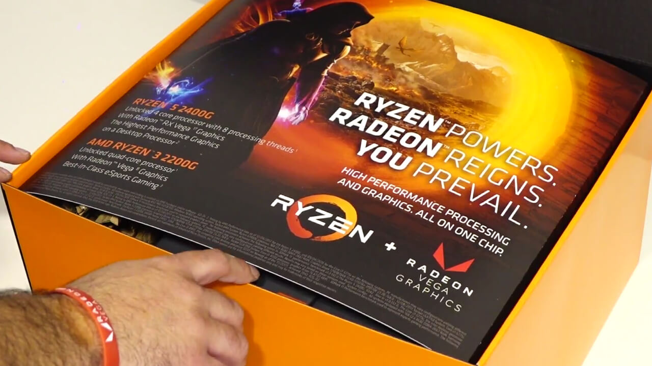 Unboxing AMD Ryzen 3 2200G & Ryzen 5 2400G Press kit