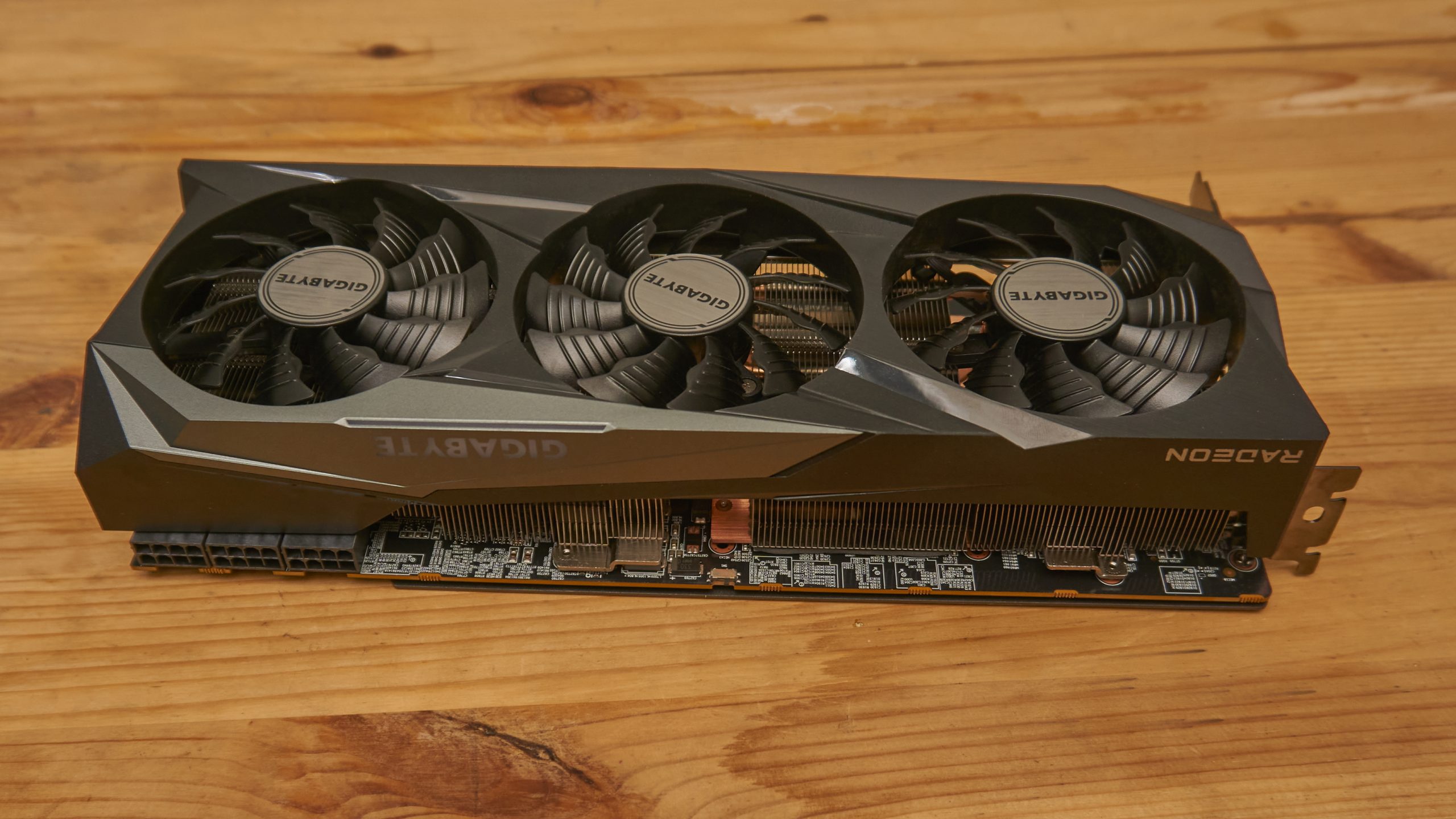 Gigabyte AMD Radeon RX 6900 XT Gaming OC review | WASD