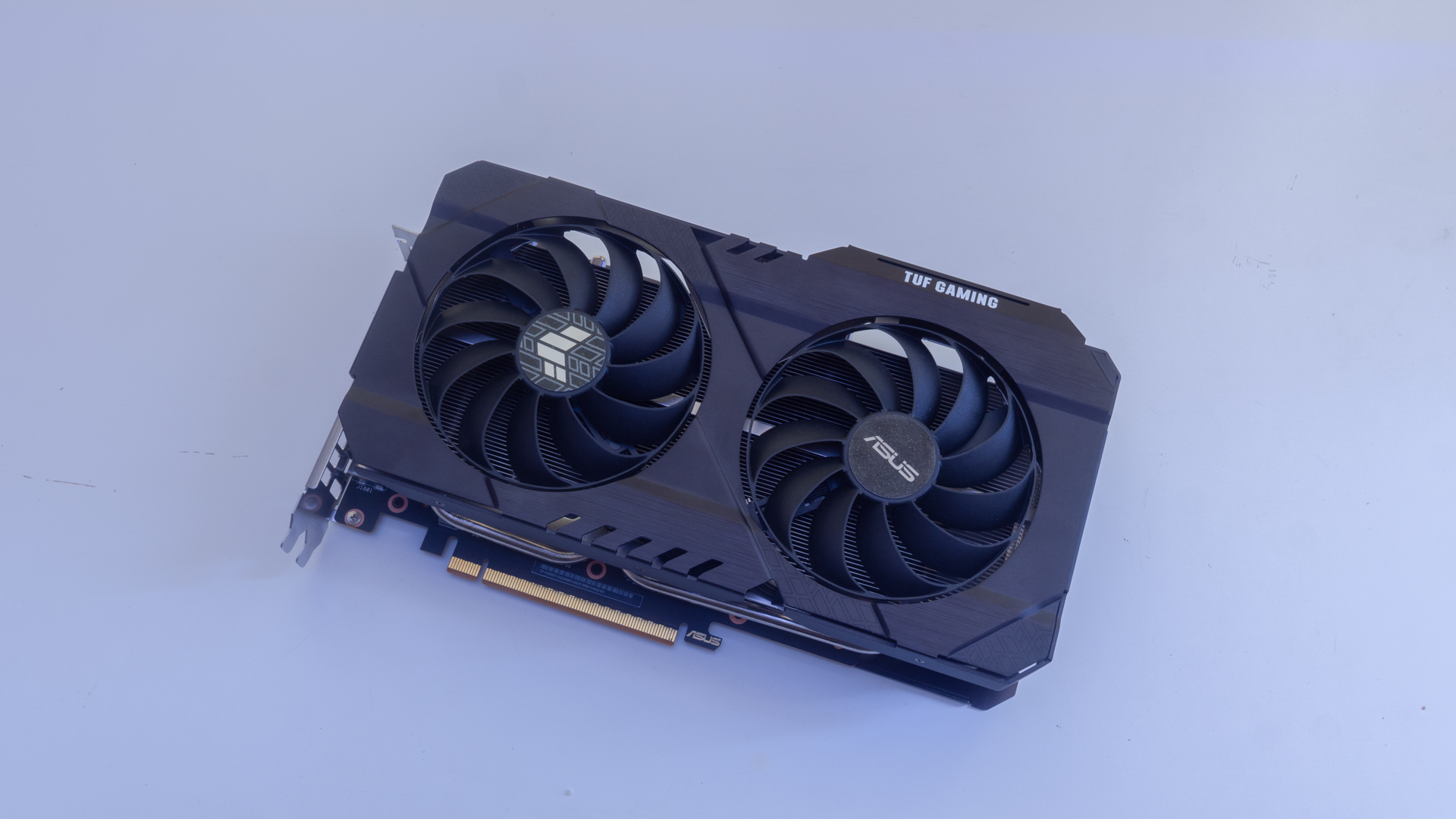 AMD Radeon RX 6500 XT | WASD.ro