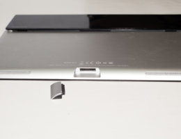 Sony Xperia S (4/9)
