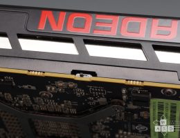 AMD Radeon R9 Fury Nano (2/12)