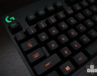 Logitech G Pro Tenkeyless Keyboard (2/8)